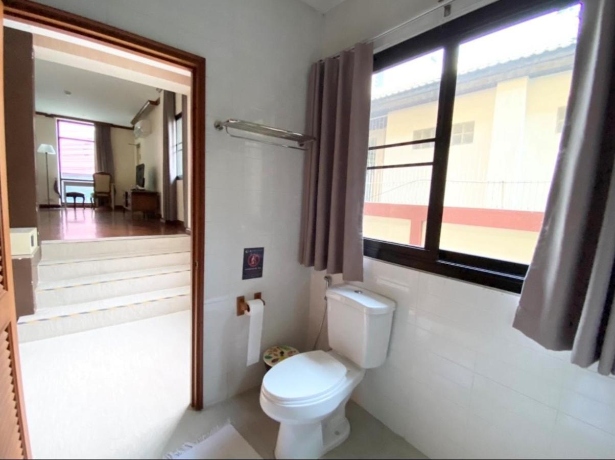 Nt Place Sukhumvit Suites Bangkok Exterior photo