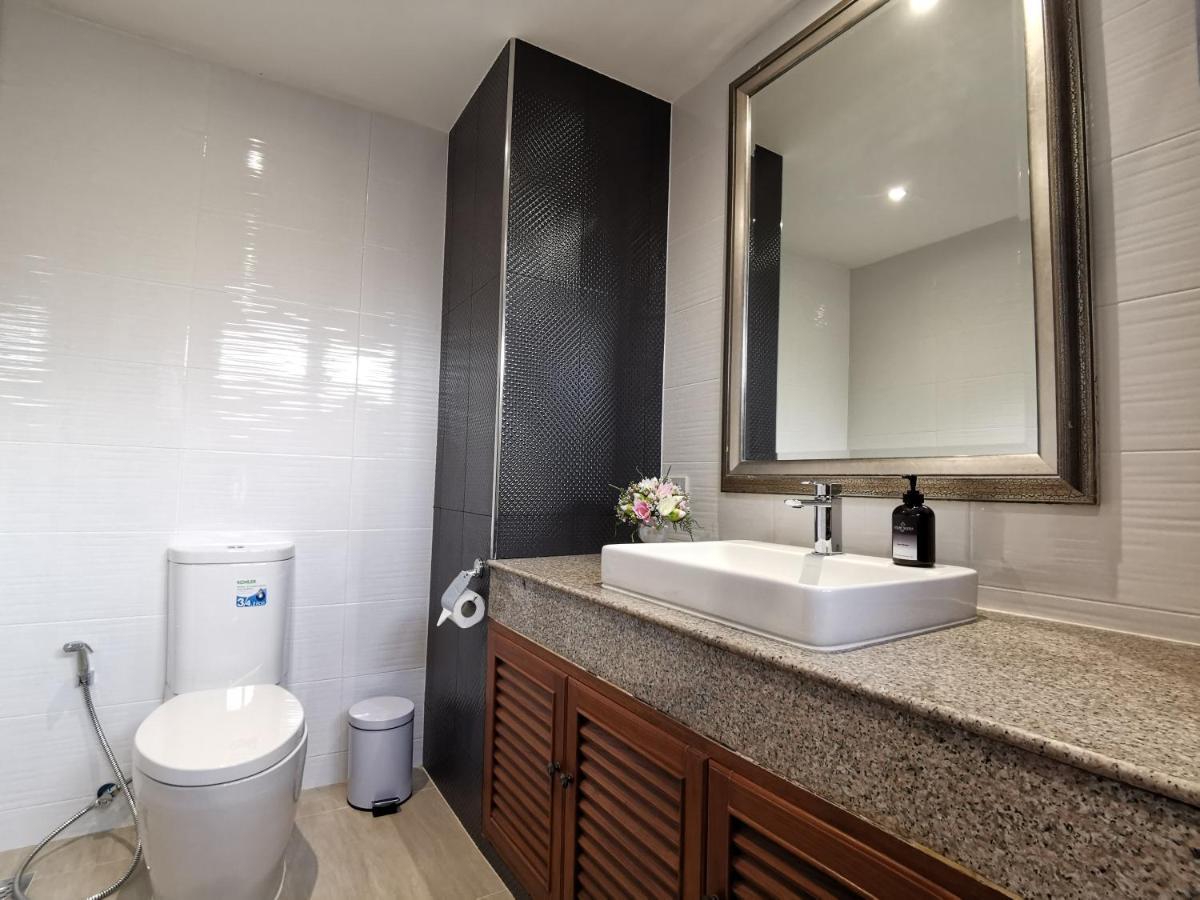 Nt Place Sukhumvit Suites Bangkok Exterior photo